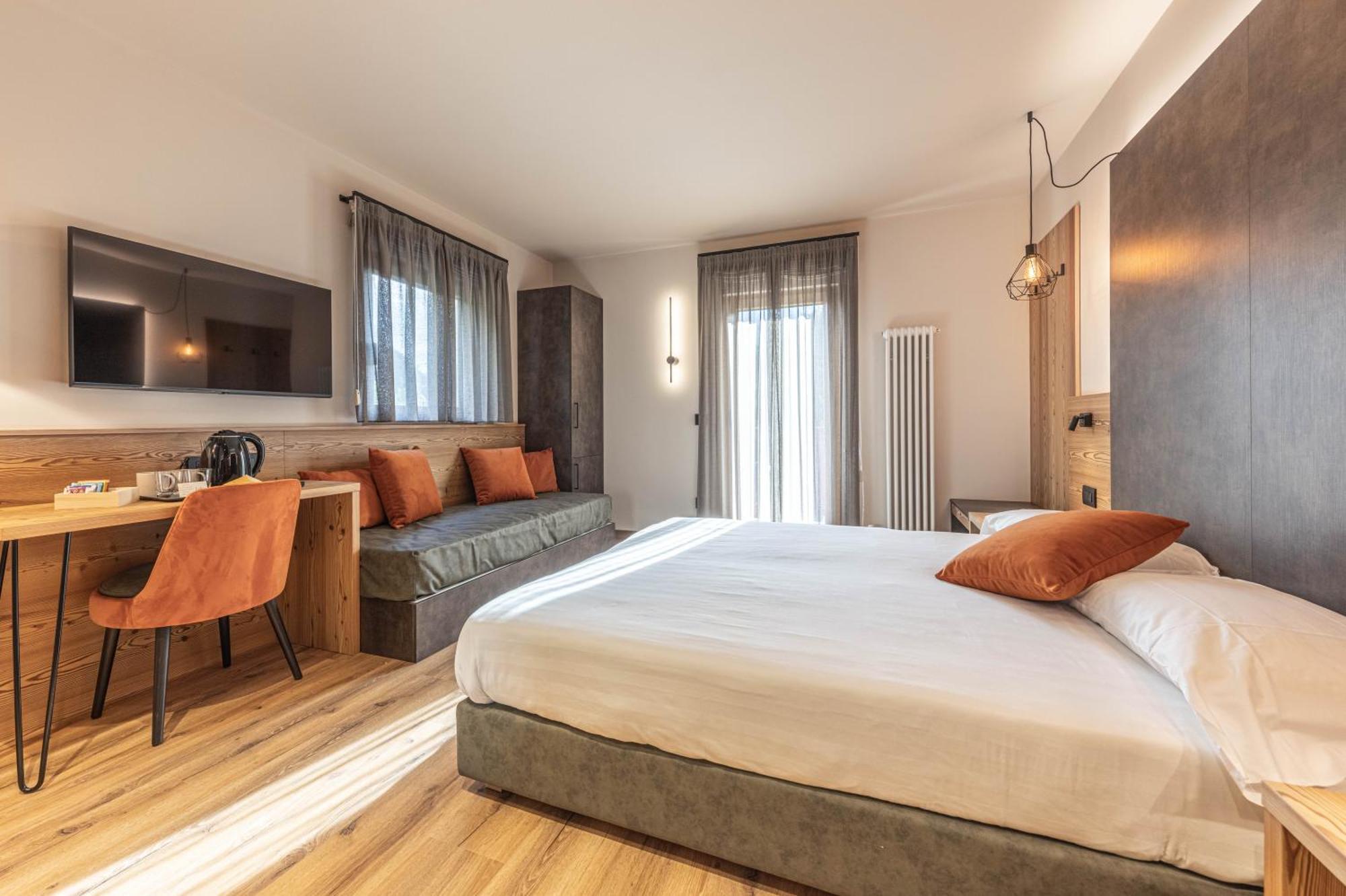 Hotel Laste' Caldes Ngoại thất bức ảnh