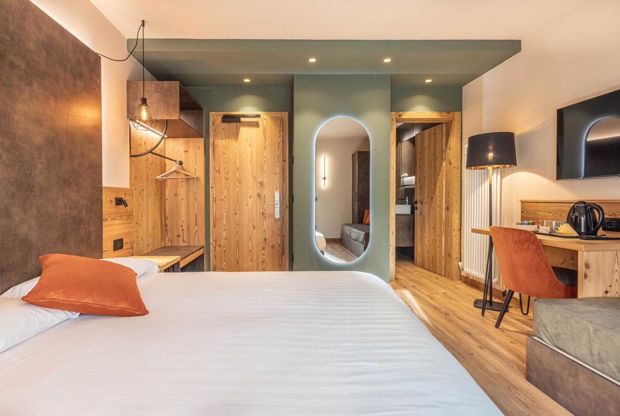 Hotel Laste' Caldes Ngoại thất bức ảnh