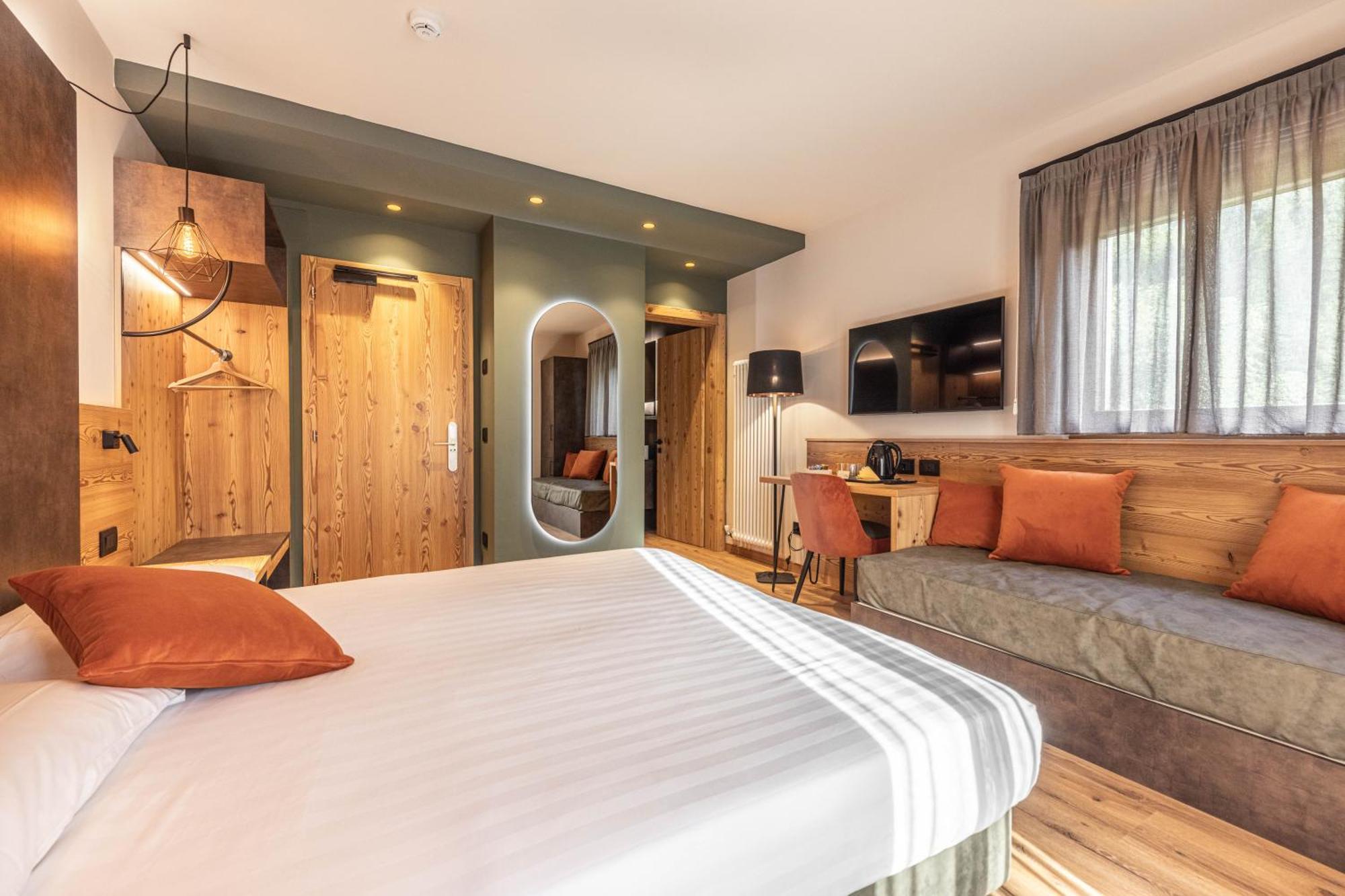 Hotel Laste' Caldes Ngoại thất bức ảnh