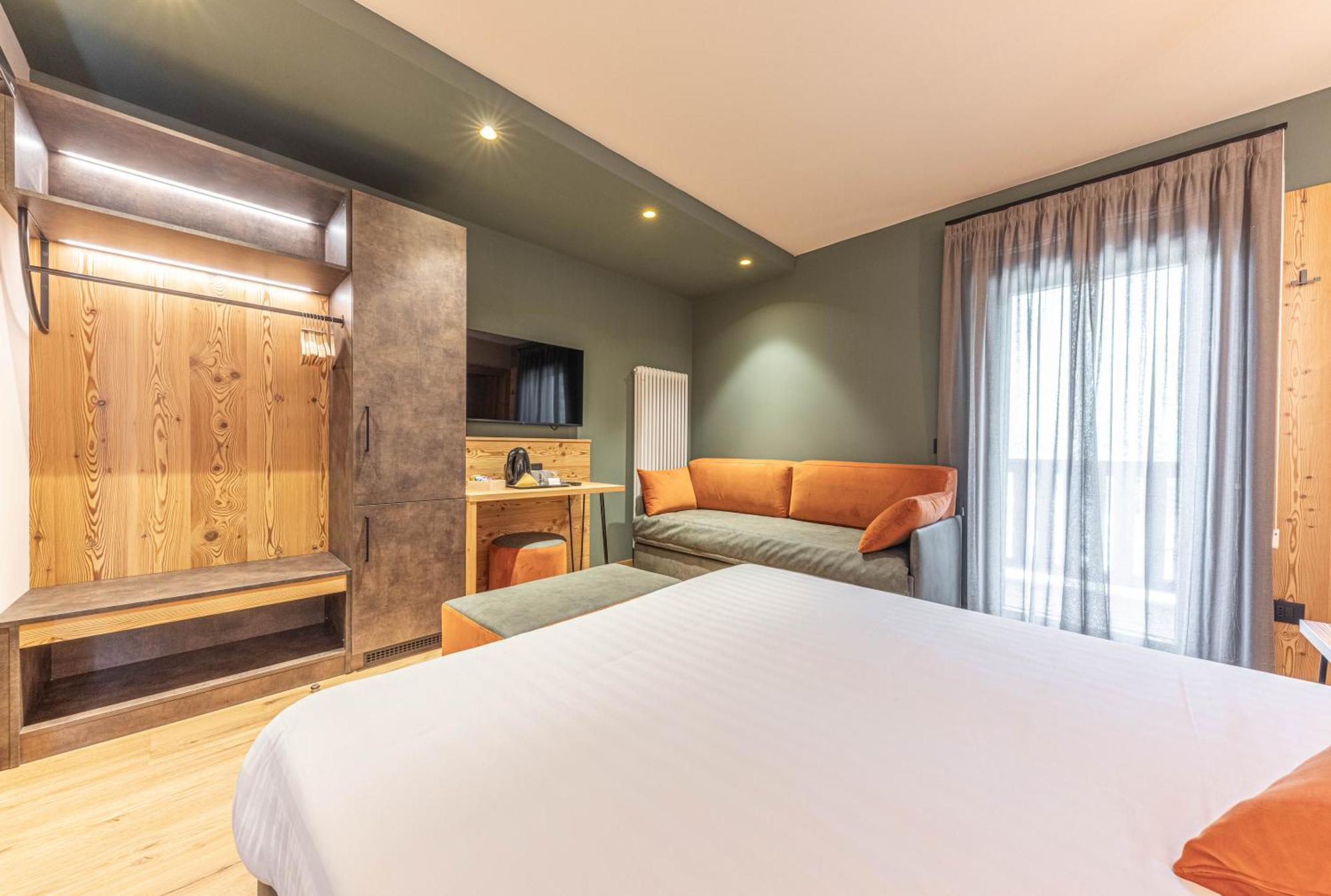 Hotel Laste' Caldes Ngoại thất bức ảnh
