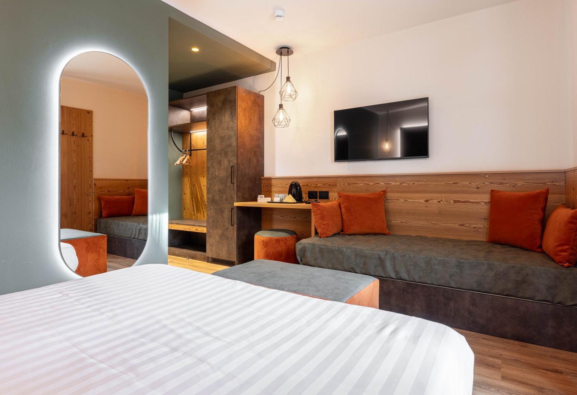 Hotel Laste' Caldes Ngoại thất bức ảnh